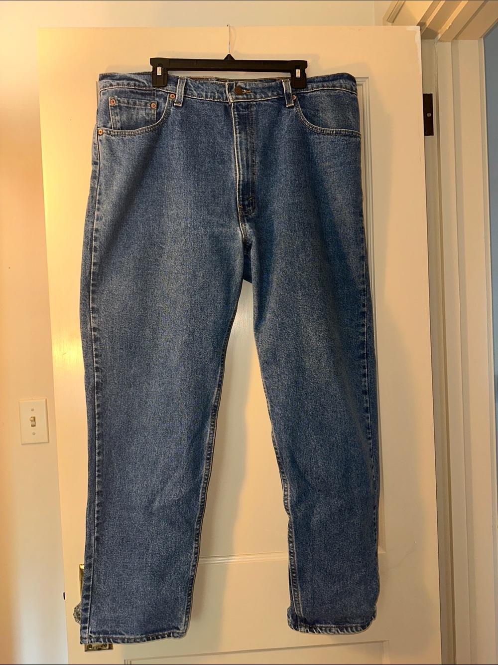 Levi’s 550 40x30 Relaxed Fit Tapered Leg